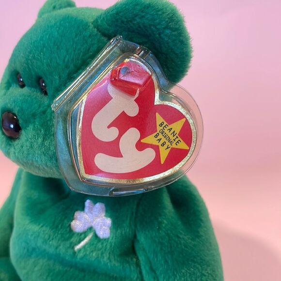 Erin the Shamrock Bear 1997 Mint Condition Ty Beanie Baby with all tags attached - Picture 2 of 10